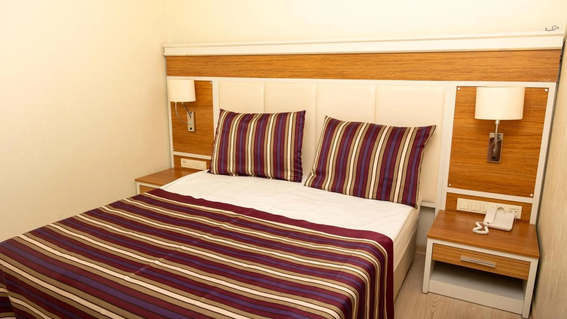 Aqi Pegasos Royal Otel Avsallar