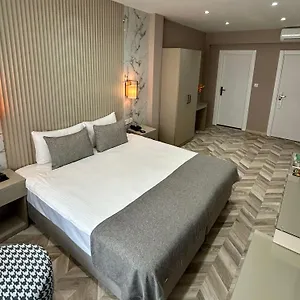 https://the-roomy-hotel-nisantasi.istanbul-turkeyhotels.com