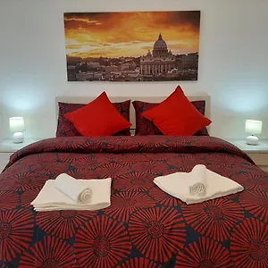 https://centro-monti-tiburtini.it-romehotels.com